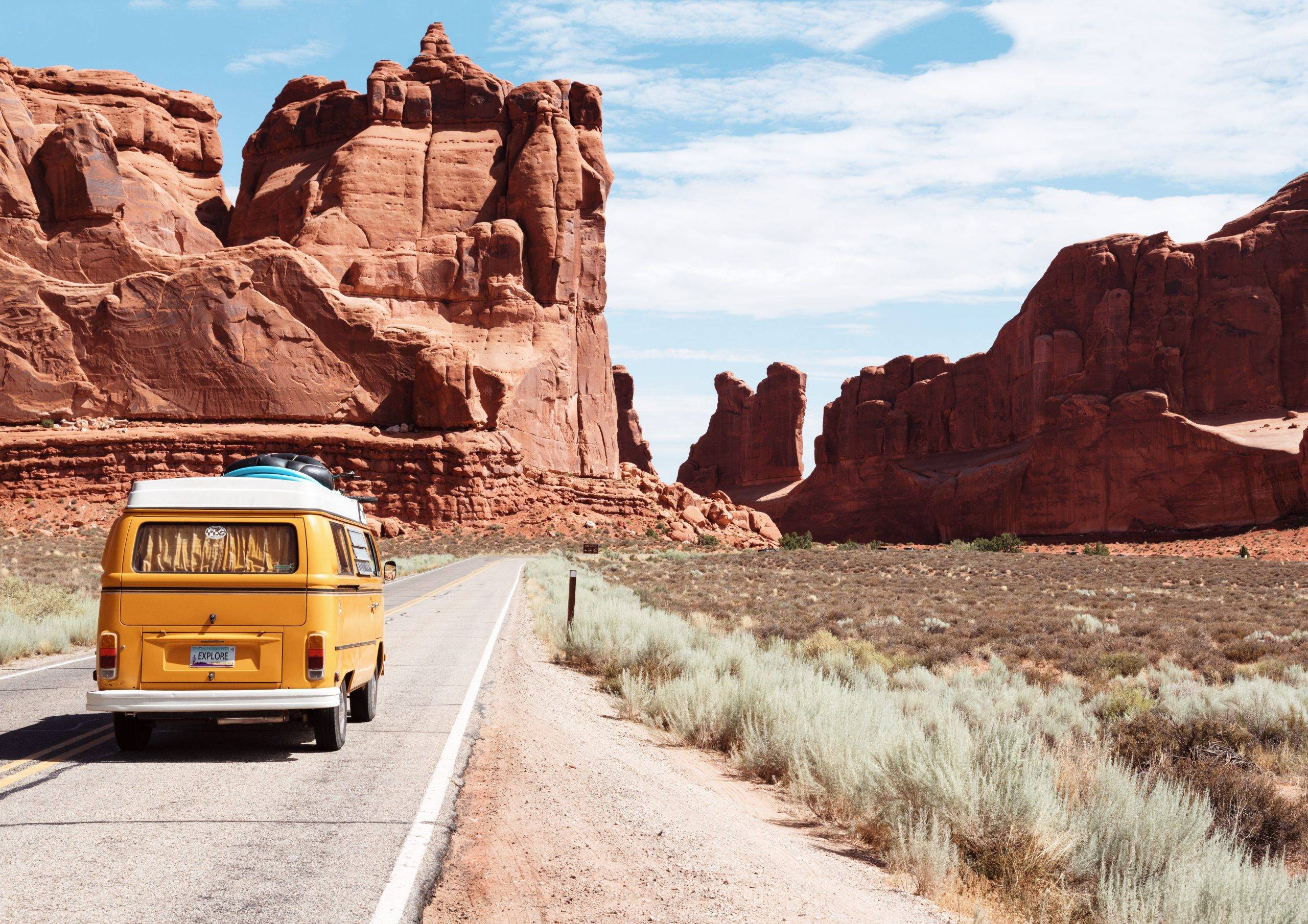 new-mexico-desert-yellow-van-abortion-trafficking